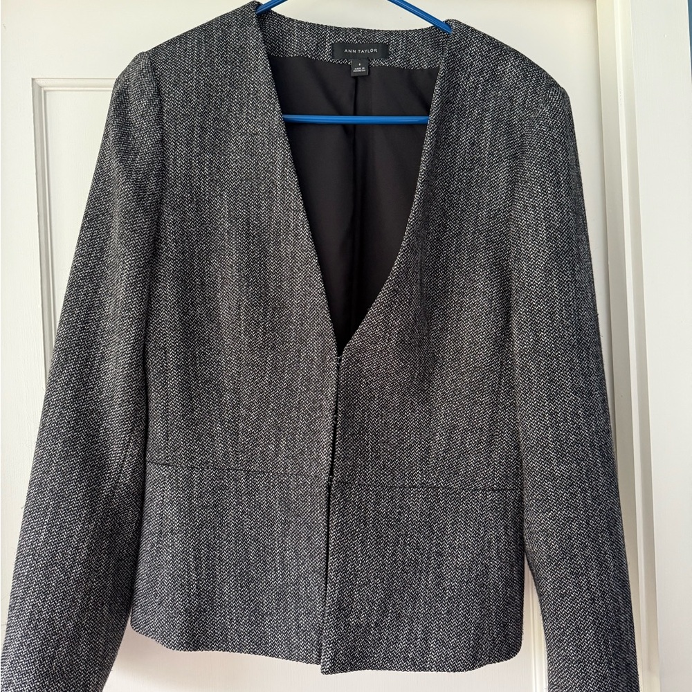 Ann Taylor Classic Black and Gray Blazer